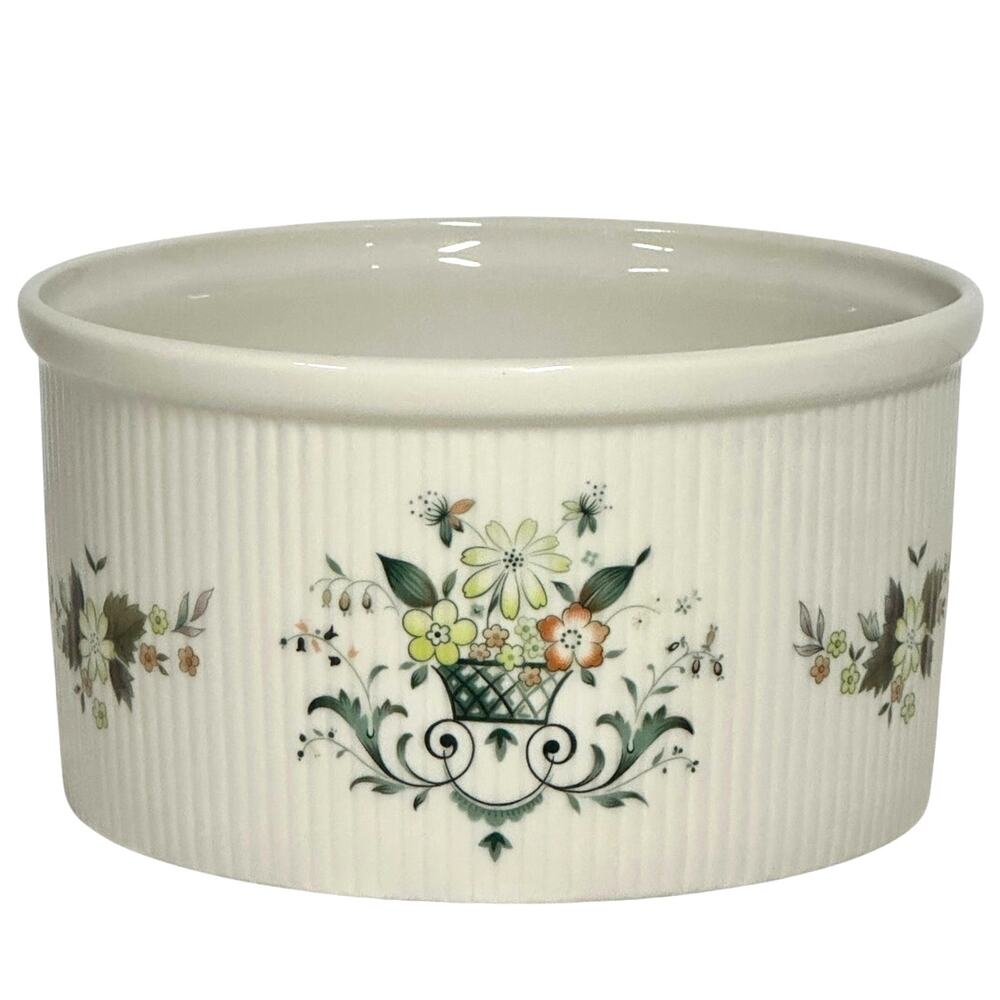 Royal Doulton England 'Provencal' Retired 1967-1997 Ribbed 6" Round Souffle Dish